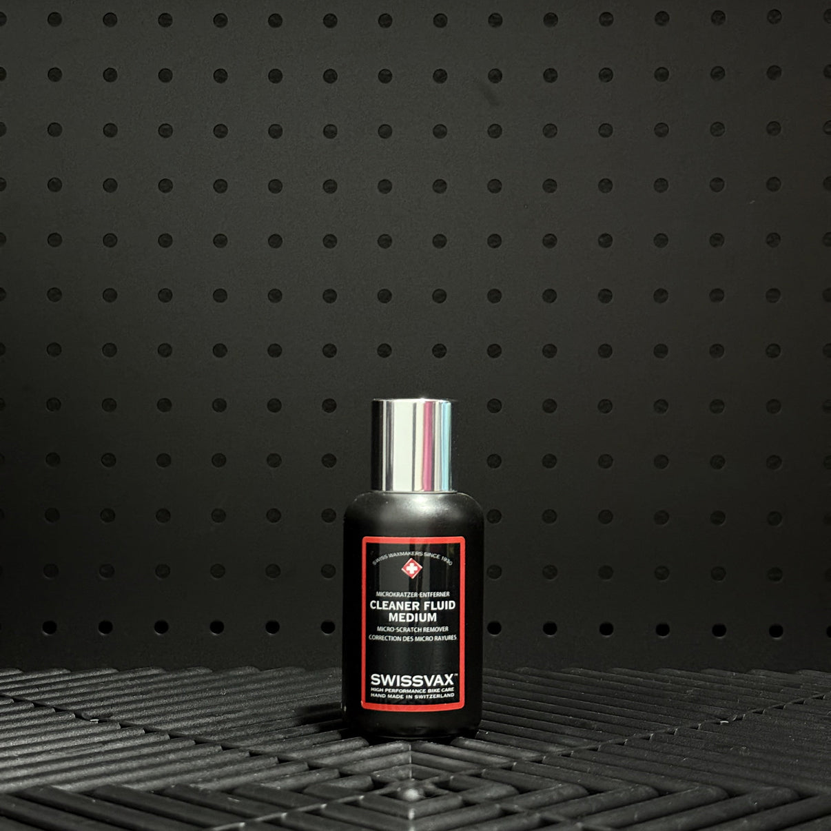 CLEANER FLUID MEDIUM - Pulido Manual Medio | Swissvax
