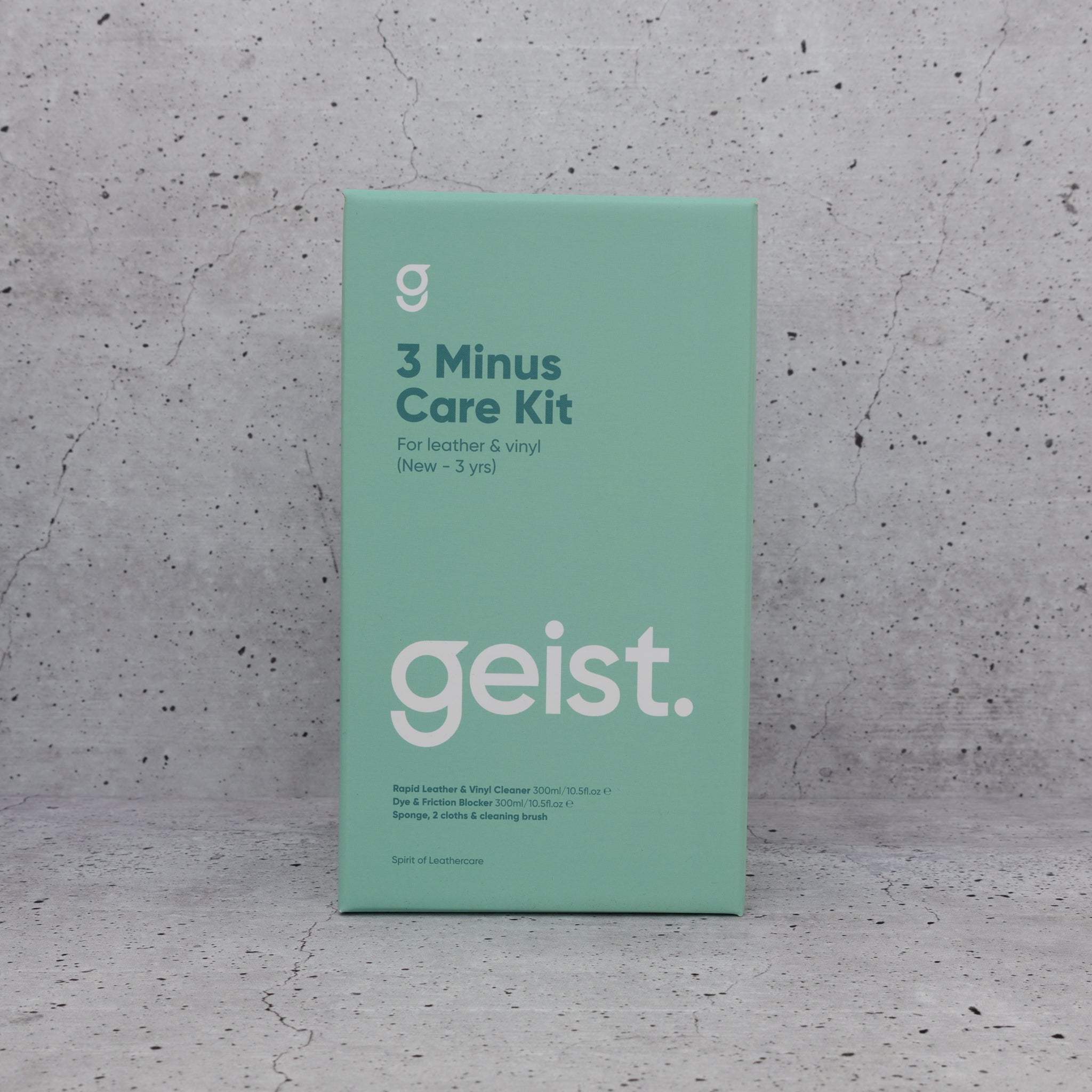 Geist. 3 Minus Care Kit for Leather and Vinyl, For Interiors Less Than 3  Years Old