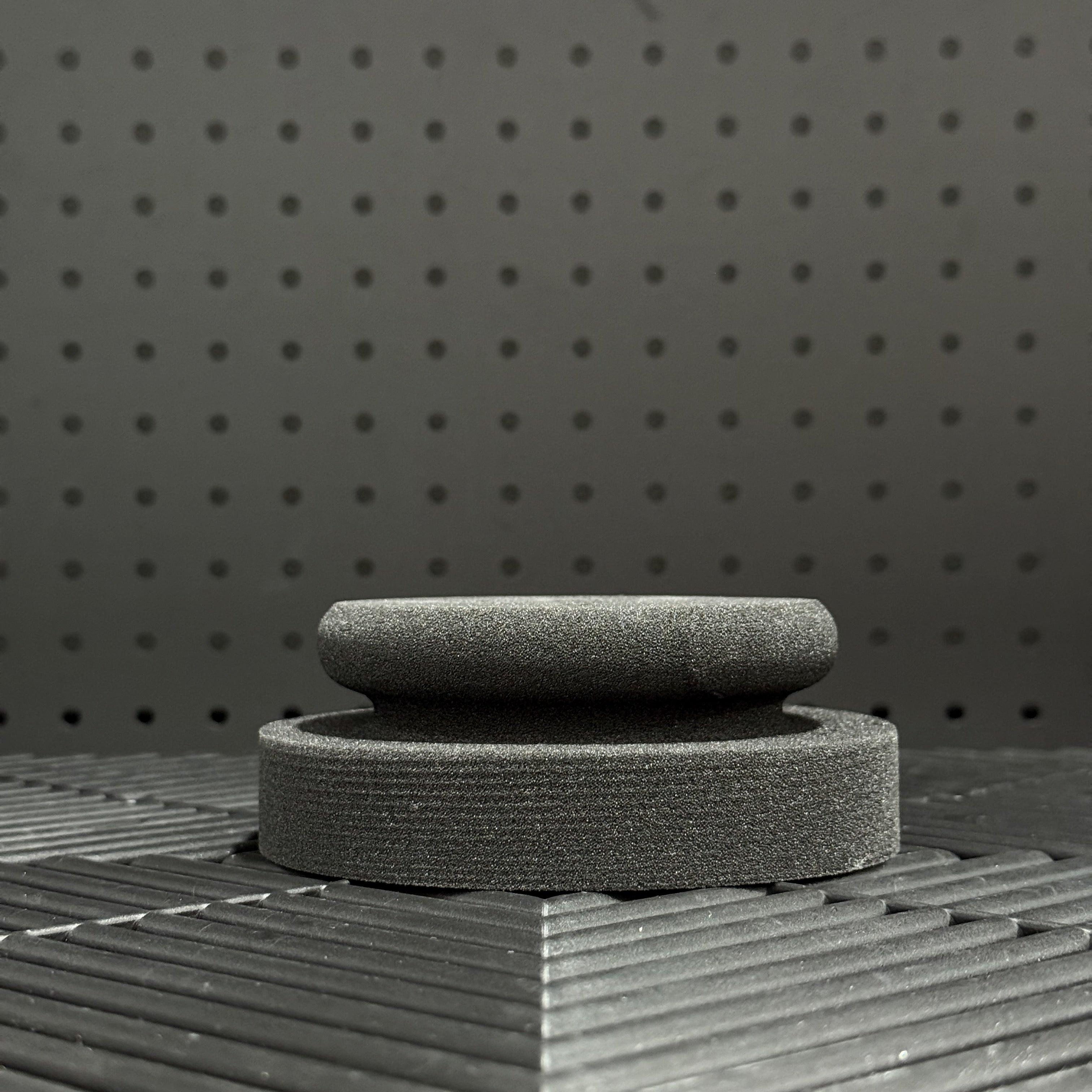 HAND PUCK