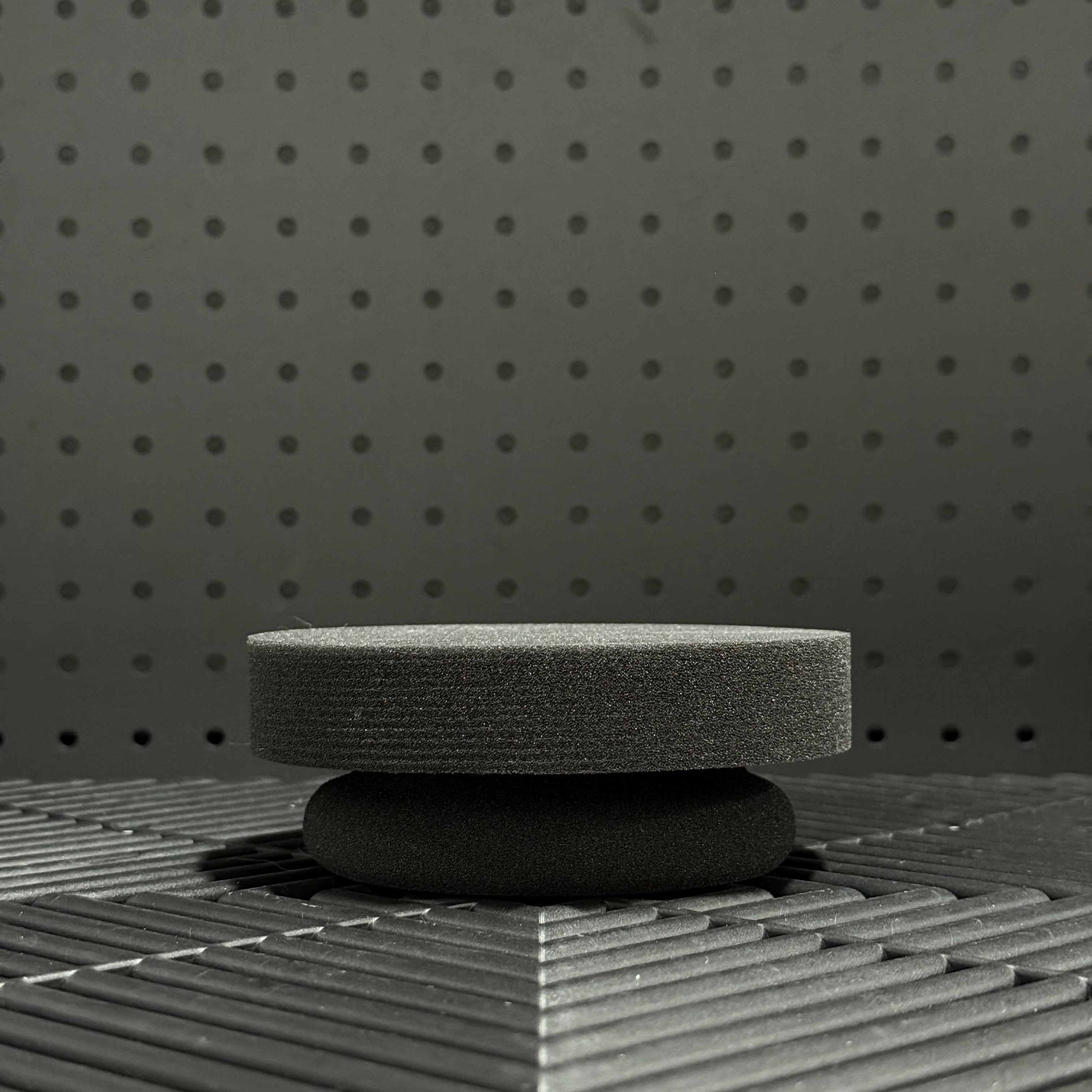 HAND PUCK