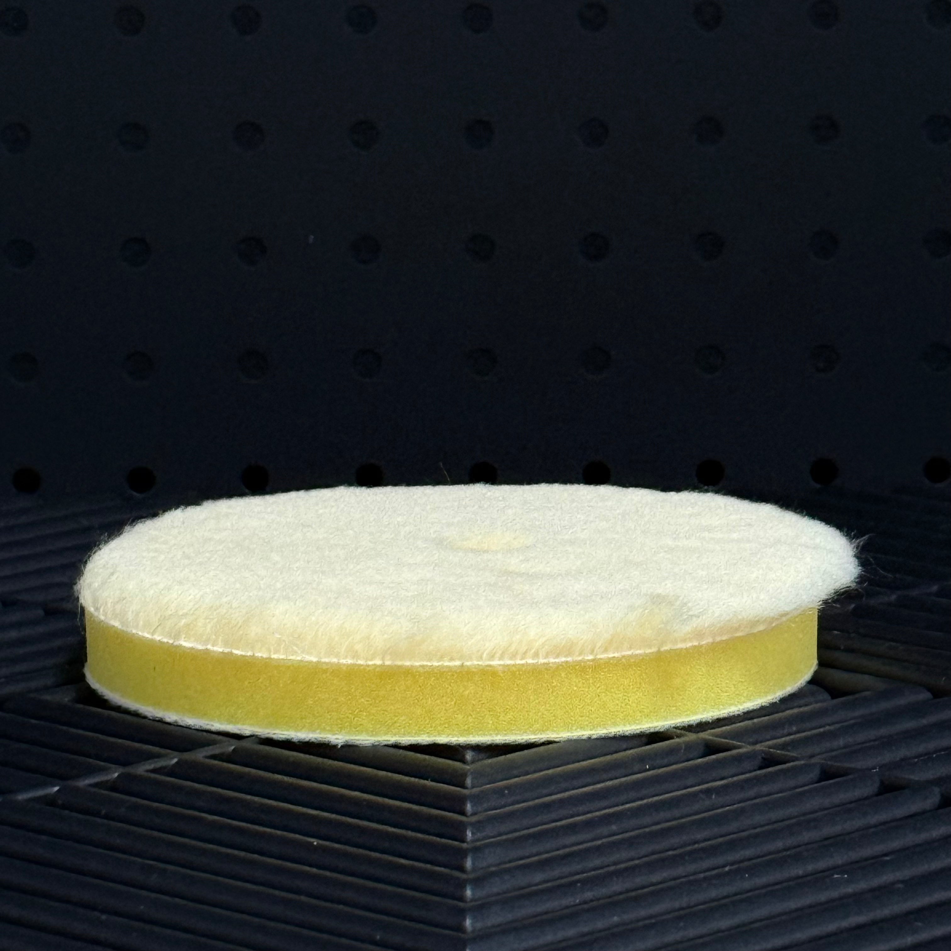 D-A Medium Wool Polishing Pad (Amarillo)
