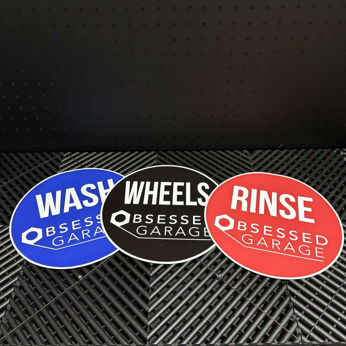 Etiqueta vinil para cubeta de lavado resistente para buckets de 5 a 7 galones en Obsessed Garage