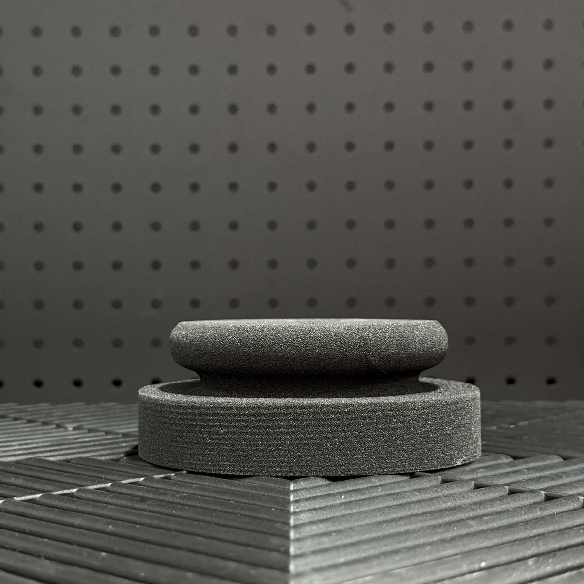 Aplicador de espuma para cera de auto -  HAND PUCK | Swissvax
