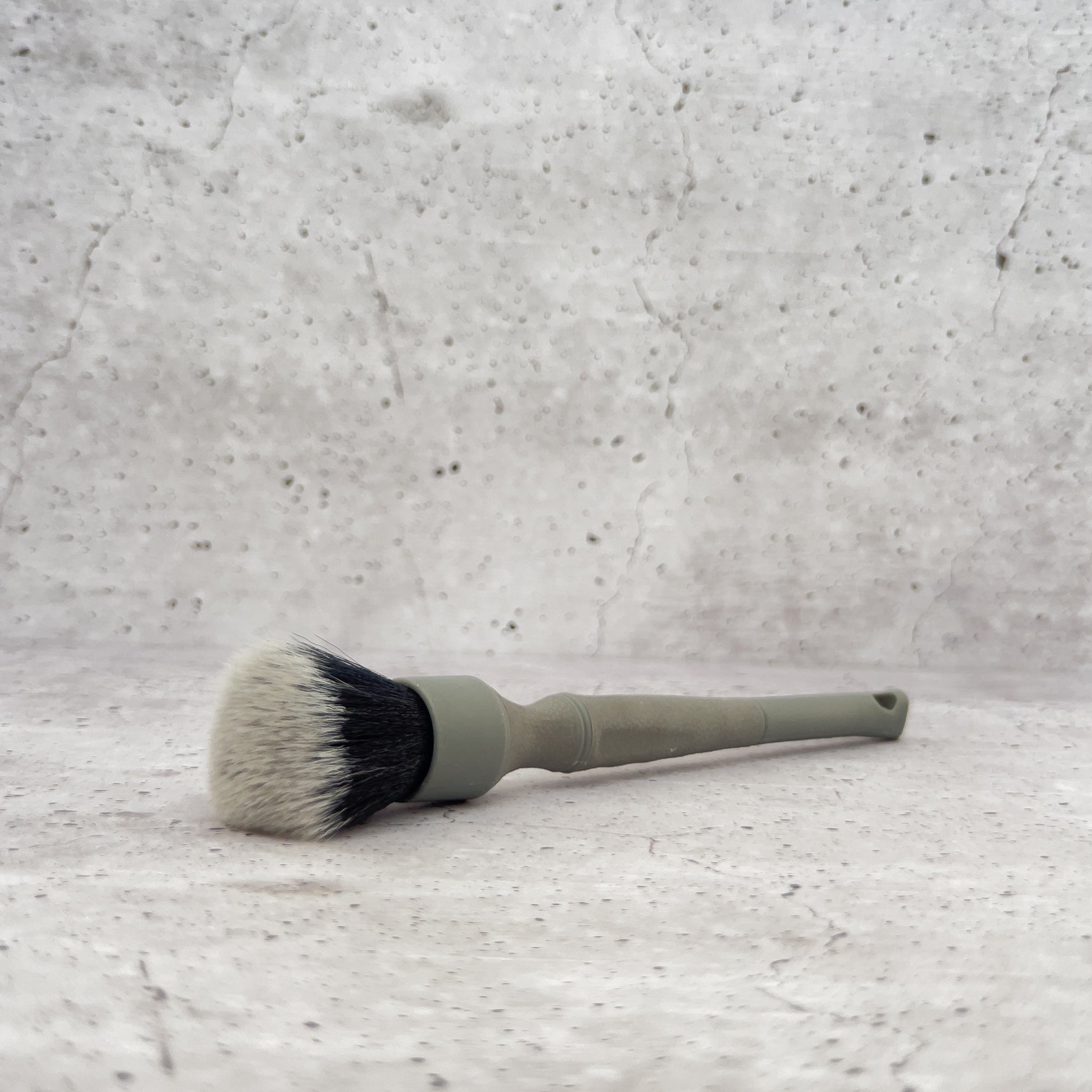 Ultra-Soft TriGrip Detailing Brushes