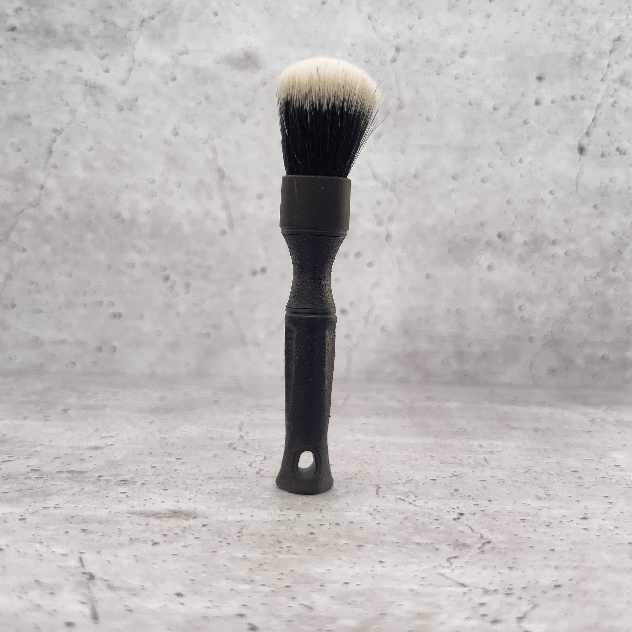 Ultra-Soft TriGrip Detailing Brushes